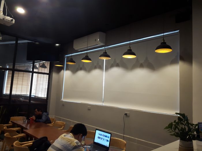 rèm cuốn chống nắng quận bình thạnh rèm cuốn chống chống nắng giá rẻ